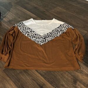 Brown cheetah white long sleeve